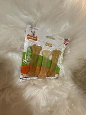 Nylabone Puppy Starter Kit Dog Chew Toys, 3-Pack